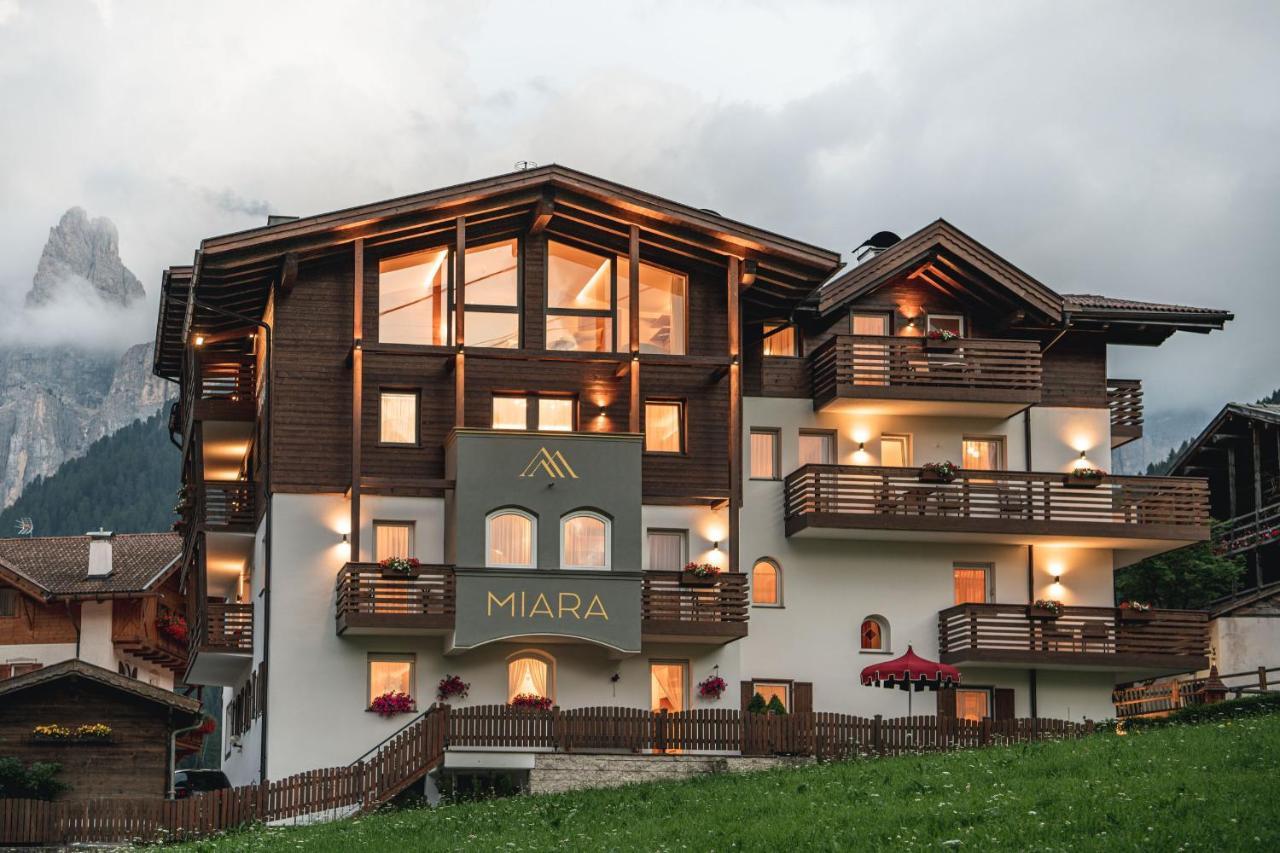 Garni Hotel Miara - Your Dolomites Home Сельва-ди-Валь-Гардена Экстерьер фото